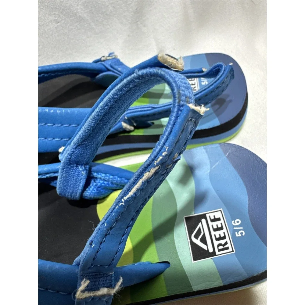 Reef ‎ 5/6 Little Ahi Flip Flops Sandals Blue Green Black Unisex Preowned